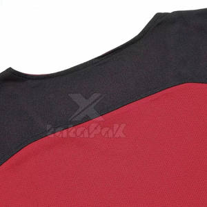 Ensemble maillot et short de basket-ball pour hommes et jeunes Uniforme de basket-ball de conception personnalisée en vrac pour les équipes scolaires - Product Image 5