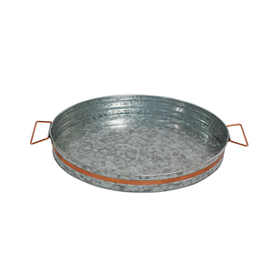 Bandeja de servicio de metal sólido de diseño personalizado al por mayor bandeja de exhibición de desayuno de acero con características decorativas para uso doméstico - Product Image 1