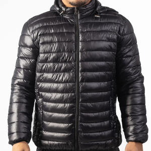 Chaqueta Acolchada Negra Brillante de Alta Calidad, Cuello Alto, Cálida, Gruesa, a la Moda, Chaqueta Acolchada de Invierno de Alta Calidad para Hombre - Product Image 1