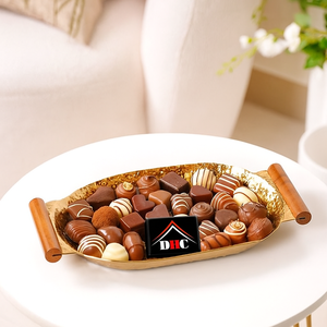 Bandeja DE SERVICIO DE METAL decorativa con acabado dorado para impresionar, ideal para eventos, exhibiciones de chocolate y elegantes configuraciones de servicio - Product Image 2