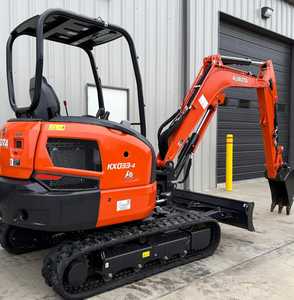 Mini-excavatrice compacte diesel KX033-4 avec godet de 0,12 m³, puissance de 1 Watt, hydraulique auxiliaire et option cabine - Product Image 4