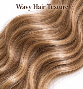 Peluca Larga Ondulada Rubia Miel de Fibra Sintética para Mujer, Peluca Rubia Rizada de Aspecto Natural y a la Moda - Product Image 3