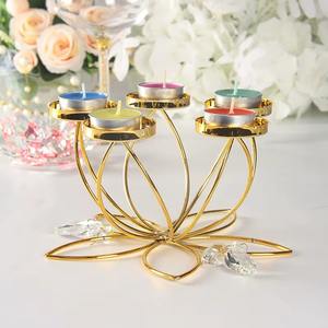 Candelabro de Alambre con Acabado Dorado Estilo Loto, Ideal para Decoración de Eventos, Exhibición Festiva y Regalos, Centro de Mesa para el Hogar - Product Image 1