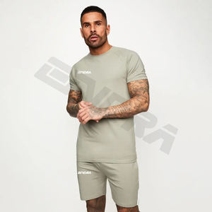 Summer Active Bottoms Ultimate Companion pour les entraînements et Wanderlust Athletic Excellence Blended Summer Tracksuits - Product Image 2