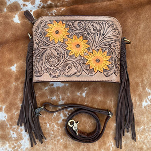 กระเป๋าหนังวัวแท้สไตล์ตะวันตก ลายดอกทานตะวัน พร้อมสายสะพายแบบครอสบอดี้  งานแฮนด์เมดคุณภาพสูง สำหรับผู้หญิง - Product Image 4