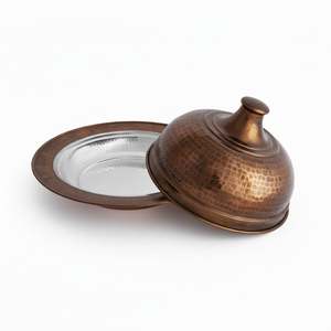 Plato para Servir Pasha de Cobre Forjado a Mano, Colección Elegante de Ollas Holandesas - Product Image 5