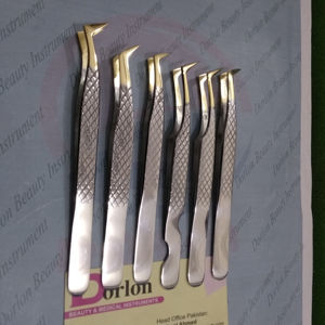 Pinzas profesionales para pestañas Logotipo personalizado Agarre de diamante de acero inoxidable Puntas chapadas en oro Pinzas para pestañas en Pakistán. - Product Image 1