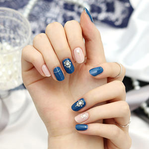 Bandes d'ongles en gel ShineB #45780 #45781 Autocollants pour ongles en gel Conception d'ongles cubiques scintillants fabriqués en corée Style de luxe de haute qualité - Product Image 1