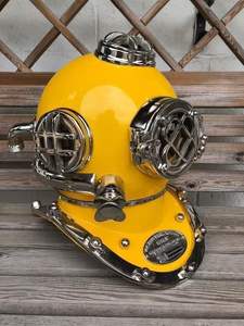 Casco de Buceo Vintage de Latón Amarillo ~ Casco Marítimo Boston US Navy Mark V para Buceo en Aguas Profundas de 18 Pulgadas - Artículos de Regalo - Product Image 3