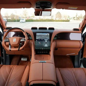 SUV Eléctrico de Lujo Blanco con Detalles Negros y Características de Diseño Moderno para una Experiencia de Conducción Premium - Product Image 3