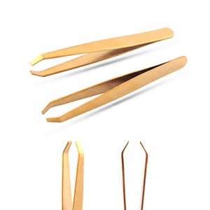 Pinces à épiler personnalisées en acier inoxydable antistatiques couleur or, pointe inclinée, légères, emballage personnalisé - Product Image 1