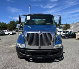 Camion d'occasion en bon état de marche, International TranStar 8600 Day Cab 2022 - Boîte manuelle 10 vitesses, conduite à gauche/droite, expédition mondiale disponible - Product Image 2
