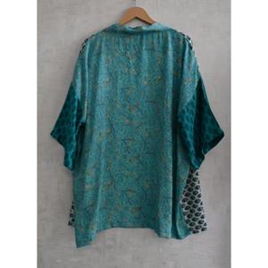 Kimono de Salón de Talla Grande, Transpirable, Estilo Boho, de Seda con Estampado Floral, Cuello en V, Patchwork, Hecho a Mano en India, Largo hasta la Rodilla - Product Image 4