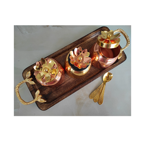 Ensemble de bols à fruits secs décoratifs en laiton plateau en bois caractéristique forme unique design élégant poignée en laiton cadeau décoration alimentaire - Product Image 1