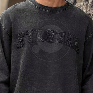 T-shirts brodés déchirés pour hommes, de qualité supérieure, à la mode, avec logo et style personnalisés - Product Image 6