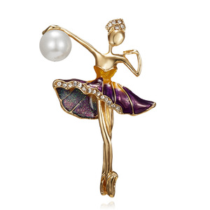 Venta al por mayor mujeres Pin chica bailando broche de diamantes de imitación Pin favoritos deslumbrante bronce moda Pins para ropa sombreros recuerdos niñas - Product Image 4