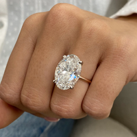 Impresionante Anillo de Diamante Ovalado de 8.00ct Cultivado en Laboratorio para Mujer, Oro de 14K con Baño de Rodio, Certificado IGI, Color E, Diseño Moderno