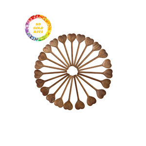 Cuillère en bois dur naturel pour la cuisine, durable et écologique, parfaite pour cuisiner, mélanger et servir les repas - Product Image 5