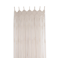 Rideaux en macramé de style bohème faits à la main avec un design ondulé, couleurs personnalisées et occultation totale de la lumière pour fenêtres octogonales