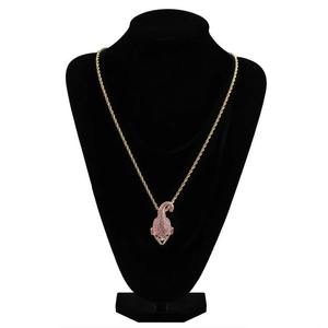 Collar con Colgante de Diamante Moissanite de Color de Edición Limitada con Diseño de Majin Buu en Plata 925, Joyería de Lujo para Uso Diario - Product Image 3