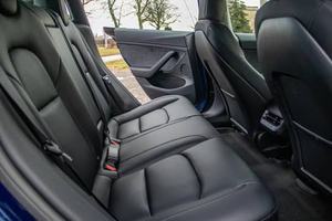 TESLA MODEL 2023 USADO CON VOLANTE A LA IZQUIERDA/DERECHA - Product Image 2