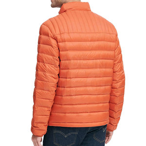 OEM personalizado de los hombres Slim Fit Puffer Jacket High Street estilo de longitud corta Nuevo diseño para el invierno Frente Logo Venta al por mayor Orden a granel - Product Image 2