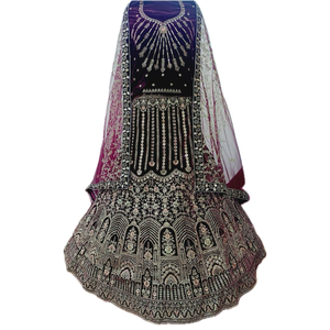 Impressionnant lourd Sequin Velvet Lehenga avec Multi Work Long Choli Butti Net Dupatta Winter Party Wedding Ready - Product Image 4