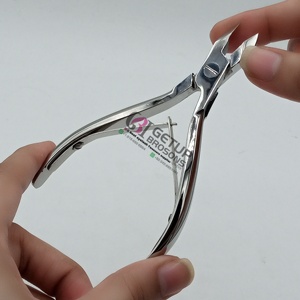 Nuevo Cortaúñas Plateado de Acero Inoxidable, Personalizable con su Propio Logotipo y Color, Herramienta de Belleza, Ideal para Salones de Belleza, GETUP BROSONS IMPEX - Product Image 2