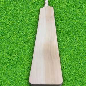 Batte de cricket en saule anglais de qualité supérieure, meilleure vente de batte de cricket en saule anglais Sports & Entertainment Pakistan Made - Product Image 6