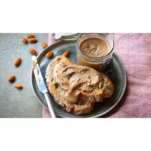 Deluxe Almond Cream Spread textura aterciopelada, sabor puro - Product Image 1