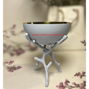 Cuenco de Metal hecho a mano con Interior dorado en soporte de rama artística, Bakhoor quemador, centro de mesa para decoración moderna del hogar - Product Image 1