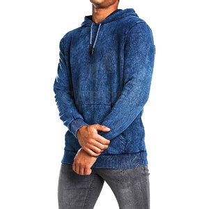 Sweat à capuche pour homme, personnalisé avec logo OEM, effet délavé, en molleton léger et confortable, technique de teinture unie et effet gonflé, idéal pour l'hiver - Product Image 1