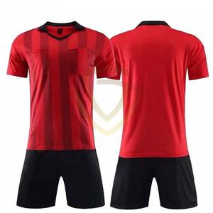 Uniformes de Fútbol Personalizados de Alta Calidad con Logotipo, 100% Poliéster, Secado Rápido, Transpirables, Cuello en V, Diseño Moderno para Hombre - Product Image 1