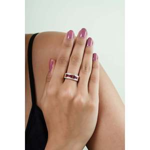 Bague signet rectangulaire en diamant et rubis marquise 14K, certifiée IGI, bijou de caractère - Product Image 2