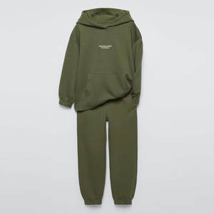 Survêtement à capuche brodé élégant pour hommes et femmes-Mélange de coton doux et respirant - Product Image 1