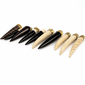 Pendentif Papillon Bouddhiste en Alliage de Zinc Sculpté à la Main, Équitablement Approvisionné, Amulette Sportive pour Fabrication de Bijoux, Colliers DIY, Fournitures en Gros - Product Image 1