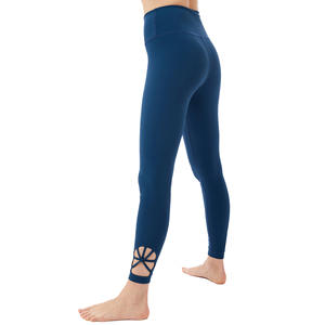 Raccoon Sports High Quality Women's Slim Fit Yoga & Gym <b>Leggings</b> Pakistan Made Custom Logo Options High Street Style - Product Image 2