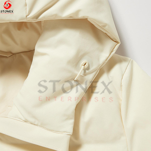 Meilleure vente Veste matelassée sans couture à séchage rapide pour femmes Veste matelassée personnalisée respirante en tricot de haute qualité à bas prix - Product Image 5