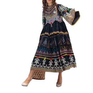 Robe afghane brodée lourde femmes vieilles pièces afghani décoration pour Kuchi fête et vêtements de mariage - Product Image 1