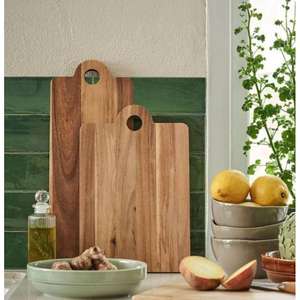 Planche à découper en bois extra large pour découper et préparer les aliments dans les cuisines familiales occupées - Product Image 1