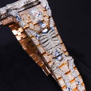 Reloj de Lujo de Acero Inoxidable de Alta Calidad con Esfera de Cristal y Diamante Moissanita, Estilo Ejecutivo y Moderno - Product Image 3