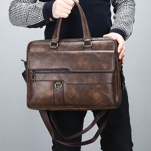 Meilleures ventes Sac à dos pour ordinateur portable 14 pouces en cuir véritable durable avec sangle étanche et style professionnel - Product Image 3