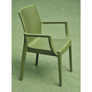 Chaise en plastique carrée moderne avec accoudoirs - Confortable, imperméable et moderne - Product Image 4