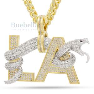 Urban Royalty Far East Dragon Colgantes finos chapados en oro y dijes de estilo religioso para bodas Collar hecho a mano - Product Image 1