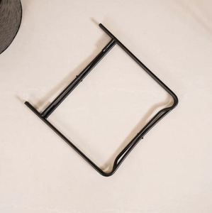 Maceta y maceta de Metal negro de alta calidad con soporte para decoración de jardín de hogar y restaurante Venta a granel en aplicaciones de plantación - Product Image 5
