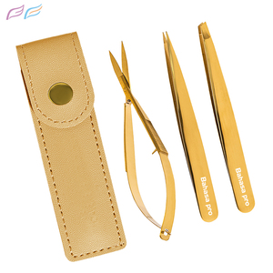 Pince à épiler dorée inclinée personnalisée pour l'épilation, utilisation beauté, avec pochette en PU, logo privé, pince à épiler dorée - Product Image 1