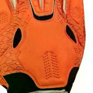 Gants de gardien de but professionnels en latex de qualité supérieure, vente chaude de marque, protection confortable des mains, gants de gardien de but de football - Product Image 5