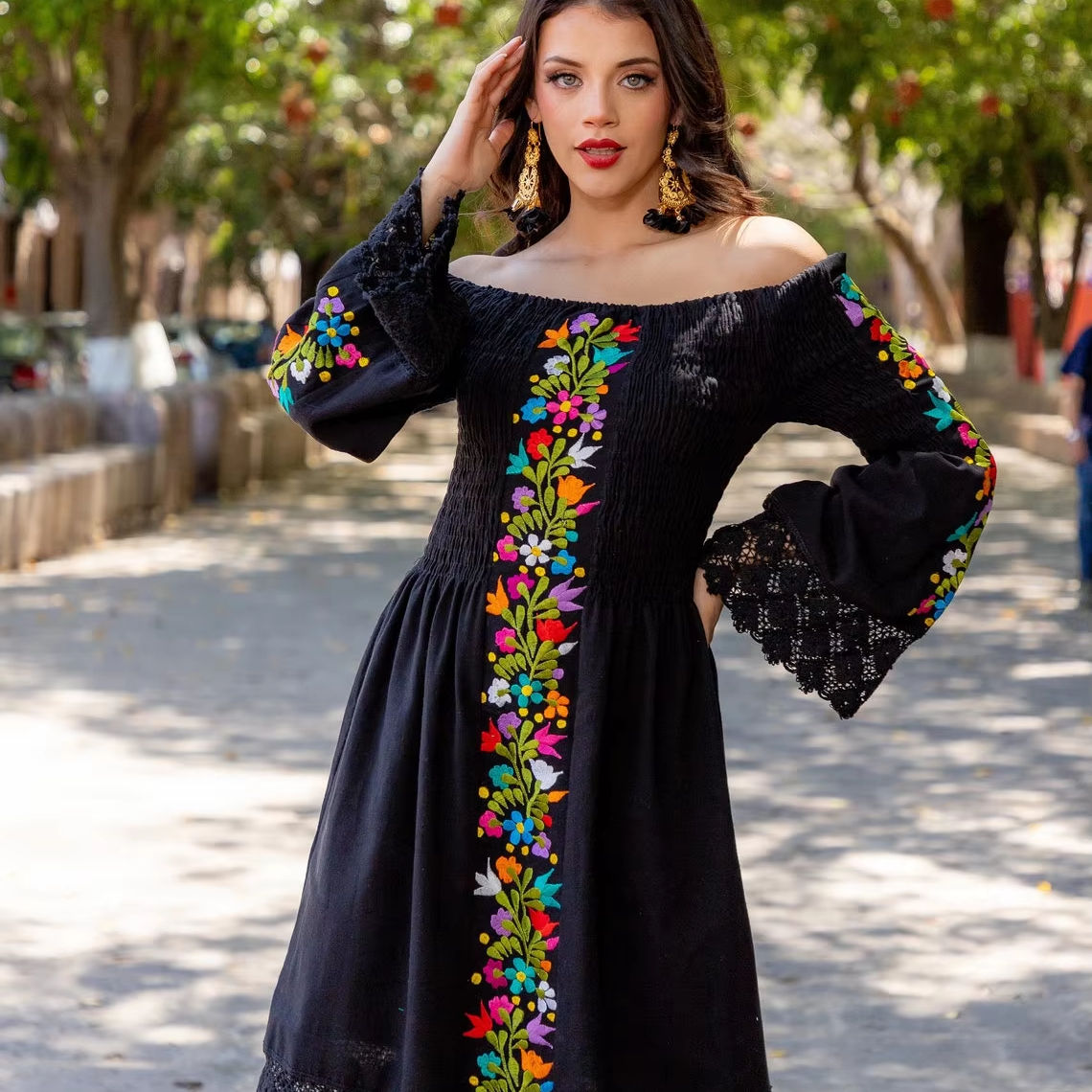Vestido Bordado Mexicano Negro Elegante Estilo Boho