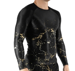 Camiseta ajustada de manga larga personalizada Gym Muscle Fit Rash Guard para hombres - Product Image 3