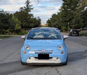 Mejor Oferta para Fiat 500E 2017 Automático con Portaequipajes Metálico, Asientos de Cuero, Batería de Litio y Características Premium - Product Image 2